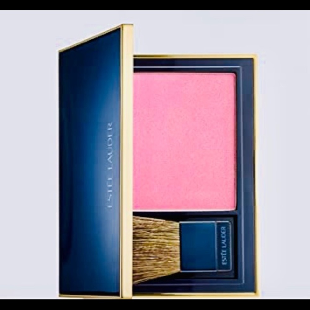 #Estee Lauder blush💝pink tease.. brand new.